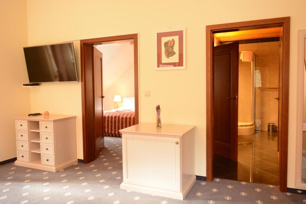 Hotel Hradna Brana Pozsony Kültér fotó