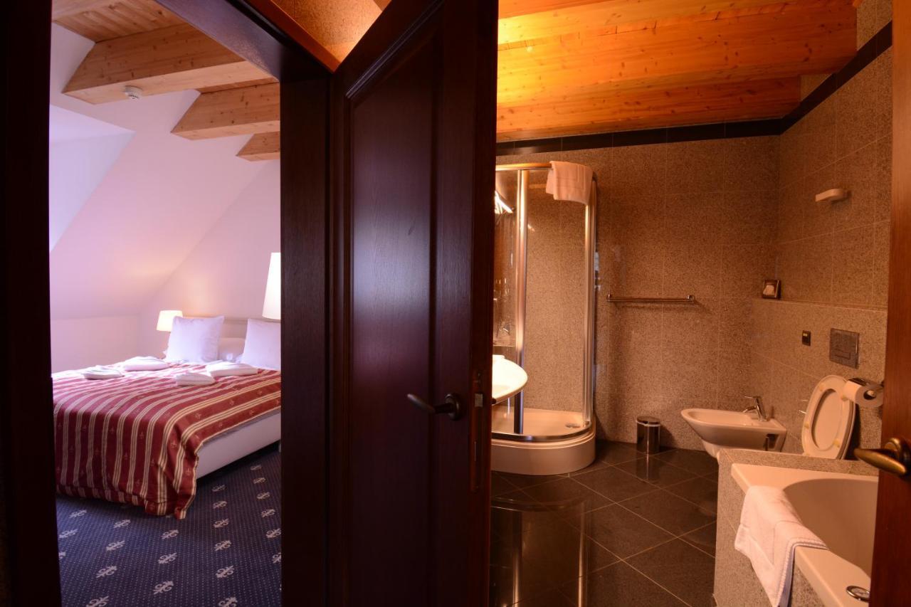 Hotel Hradna Brana Pozsony Kültér fotó