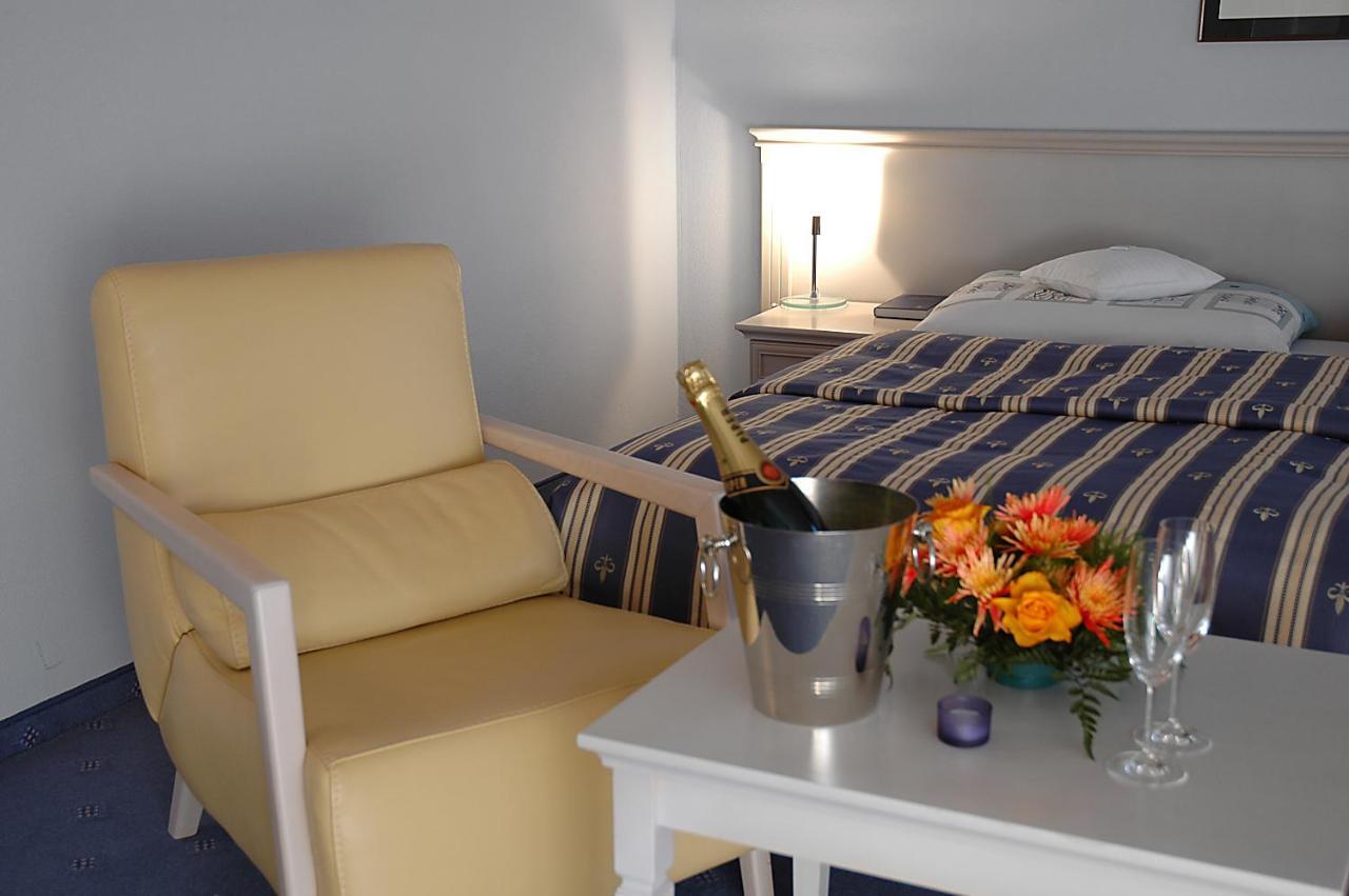 Hotel Hradna Brana Pozsony Szoba fotó
